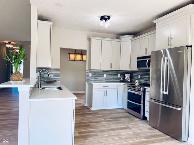 13926 Forum Meadows Drive, Carmel, IN 46033