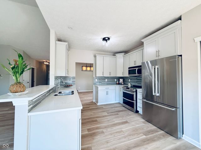 13926 Forum Meadows Drive, Carmel, IN 46033