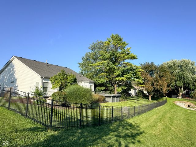 13926 Forum Meadows Drive, Carmel, IN 46033