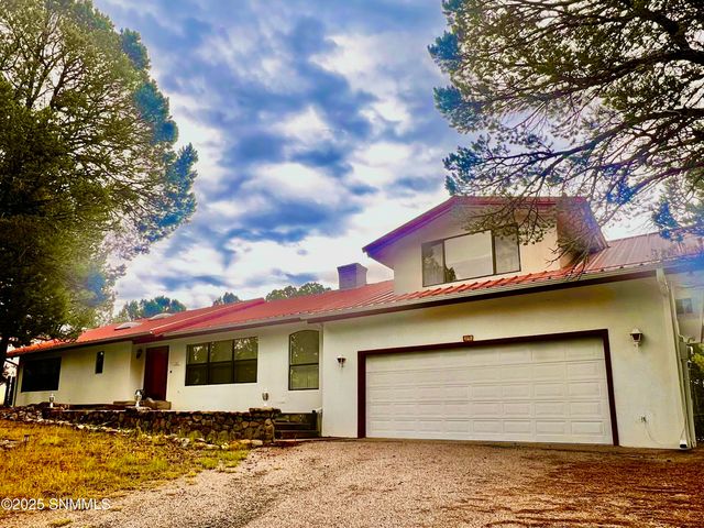 137 Willie Horton Dr., Ruidoso, NM 88345