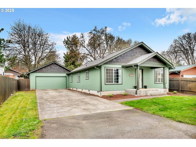 88146 3RD St, Veneta, OR 97487