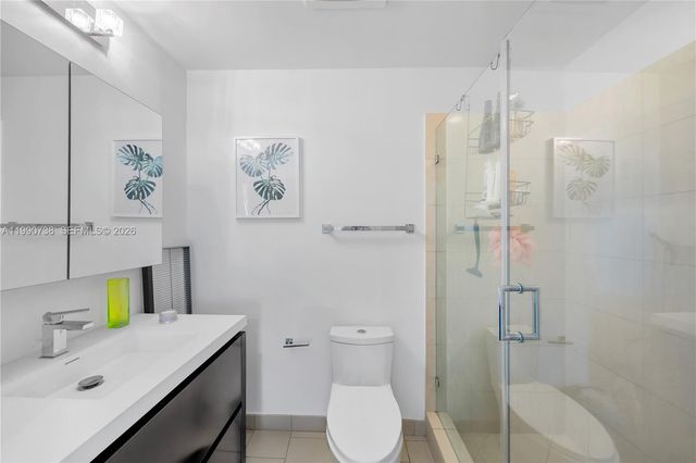 79 SW 12th St 2401-S, Miami, FL 33130