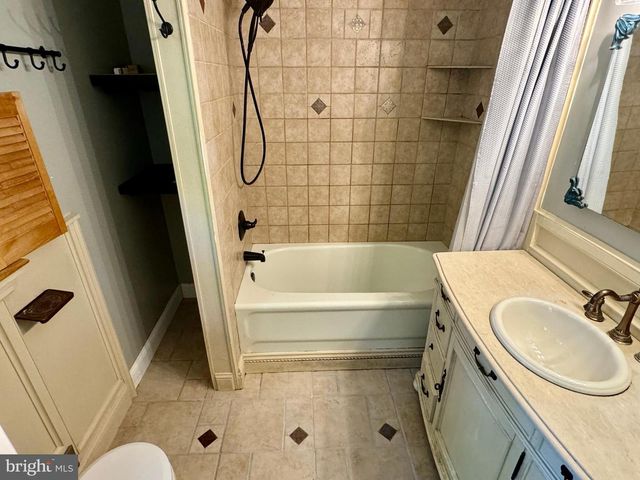 1030 ISABELLA DR, Stafford, VA 22554