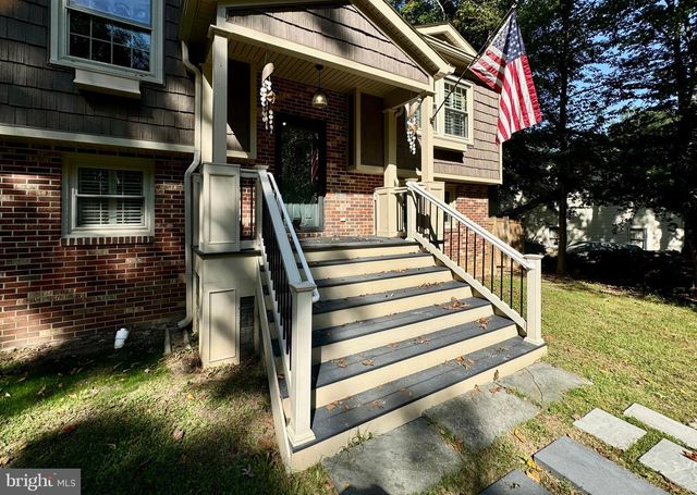 1030 ISABELLA DR, Stafford, VA 22554