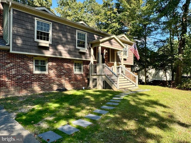 1030 ISABELLA DR, Stafford, VA 22554