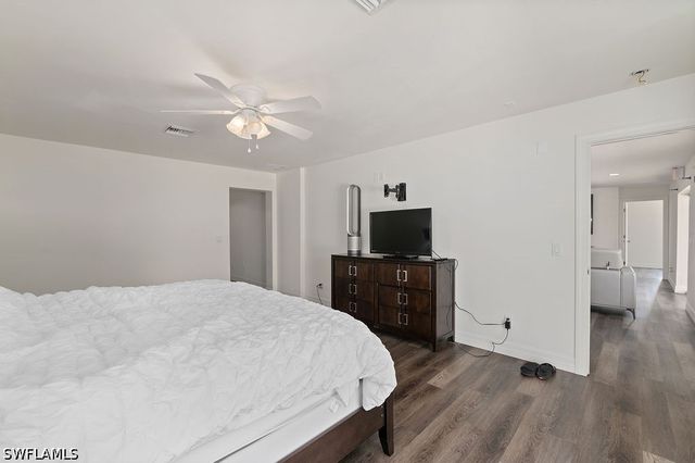24709 Rodas DR, Bonita Springs, FL 34135