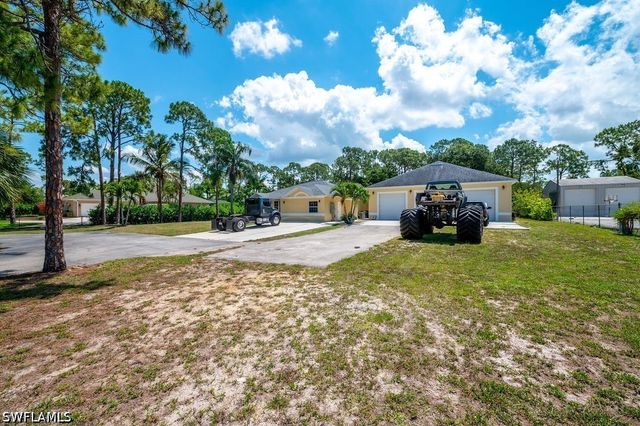 24709 Rodas DR, Bonita Springs, FL 34135