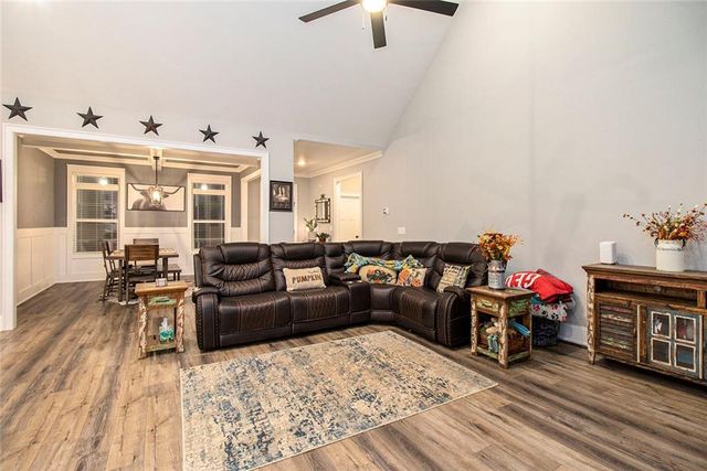 17 Wendover Drive, Cartersville, GA 30120