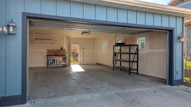 24 Red Rock Court, Bozeman, MT 59718