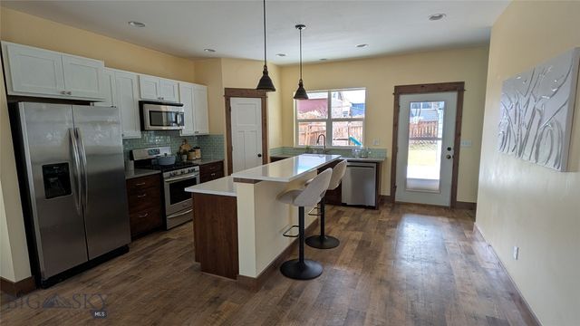 24 Red Rock Court, Bozeman, MT 59718