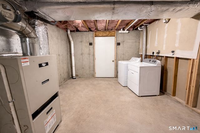 240 Tom Swamp Road, Hamden, CT 06518