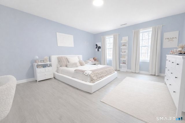 240 Tom Swamp Road, Hamden, CT 06518