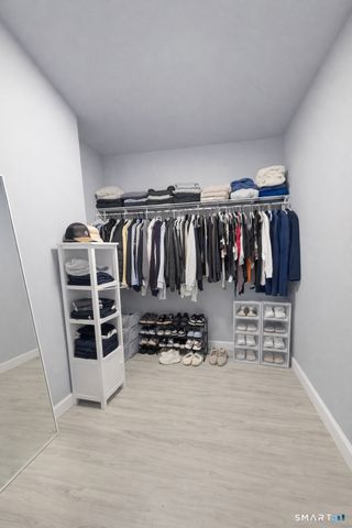 240 Tom Swamp Road, Hamden, CT 06518