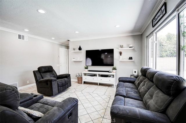 26701 Valpariso, Mission Viejo, CA 92691