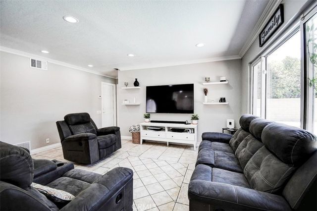 26701 Valpariso, Mission Viejo, CA 92691