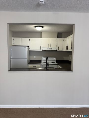 175 Mill Pond Road 324, Hamden, CT 06514