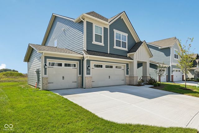 16924 Sandhurst Place, Westfield, IN 46074