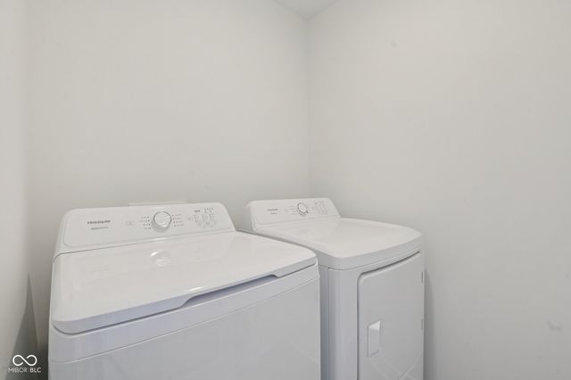 16924 Sandhurst Place, Westfield, IN 46074