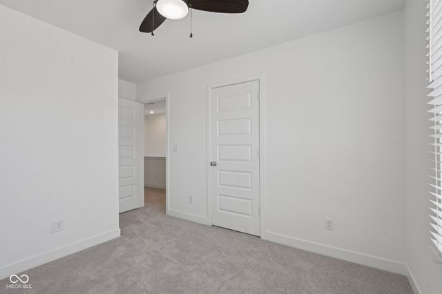 16924 Sandhurst Place, Westfield, IN 46074