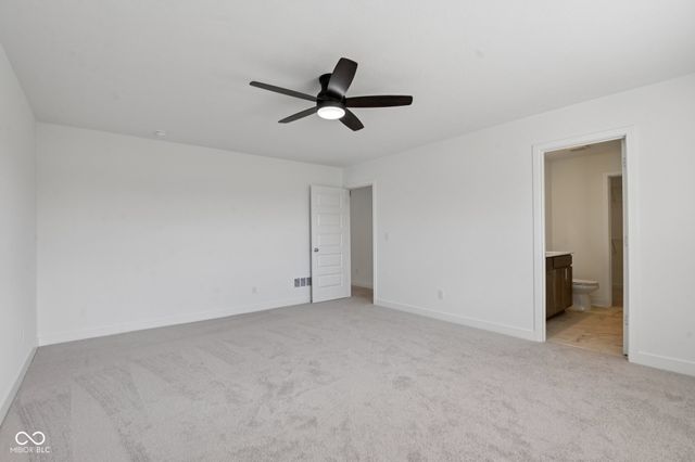 16924 Sandhurst Place, Westfield, IN 46074
