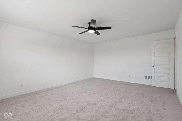 16924 Sandhurst Place, Westfield, IN 46074