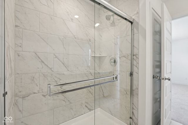 16924 Sandhurst Place, Westfield, IN 46074