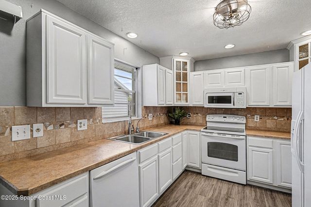 665 Tallwood Circle, Melbourne, FL 32904