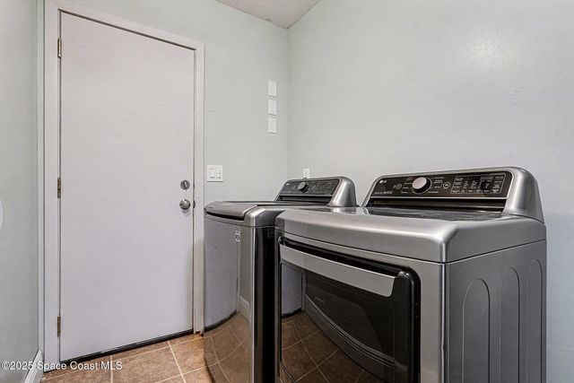 665 Tallwood Circle, Melbourne, FL 32904