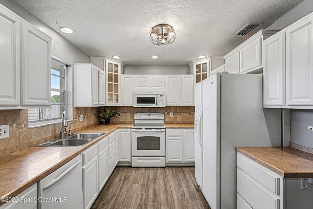 665 Tallwood Circle, Melbourne, FL 32904