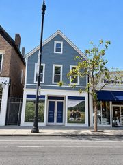2044 N Halsted Street, Chicago, IL 60614