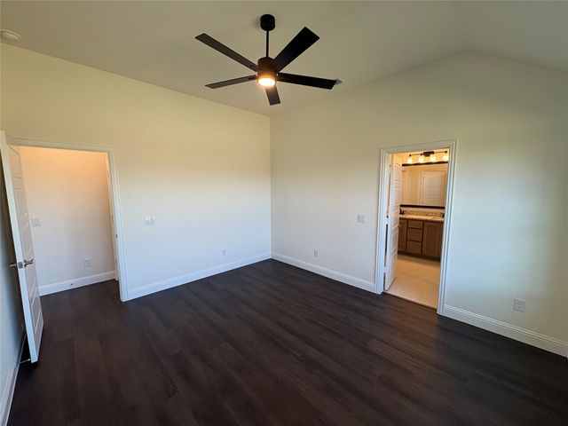 589 Mb S Way, Pilot Point, TX 76258