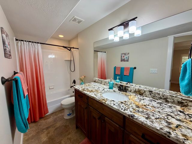 156 E STEED CT, Farmington, UT 84025