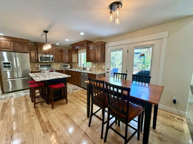 156 E STEED CT, Farmington, UT 84025