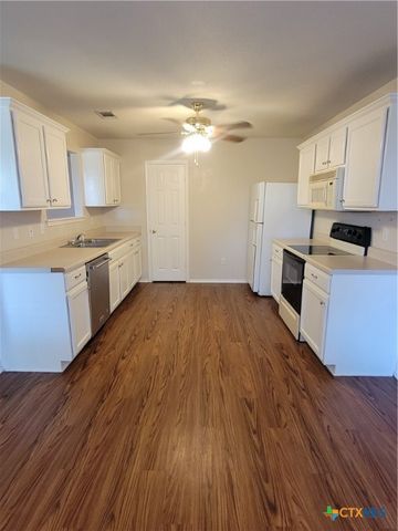 3401 Beagle Court, Killeen, TX 76543