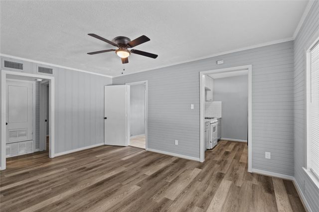 2324 Cedar Drive 2, La Marque, TX 77568