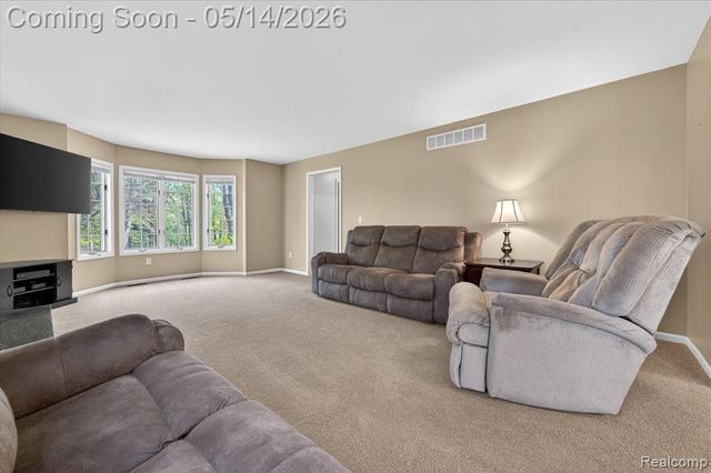1485 Houghton Trail, Ortonville, MI 48462