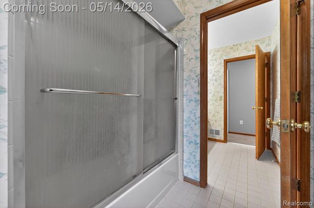 1485 Houghton Trail, Ortonville, MI 48462