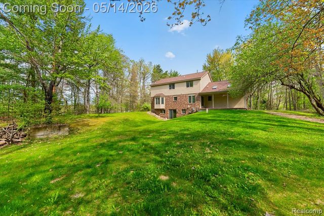 1485 Houghton Trail, Ortonville, MI 48462