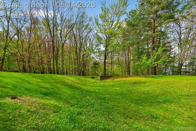 1485 Houghton Trail, Ortonville, MI 48462