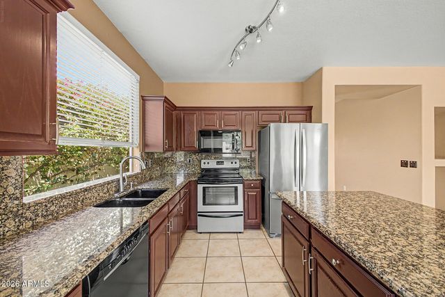 10767 W CITRUS GROVE Way, Avondale, AZ 85392