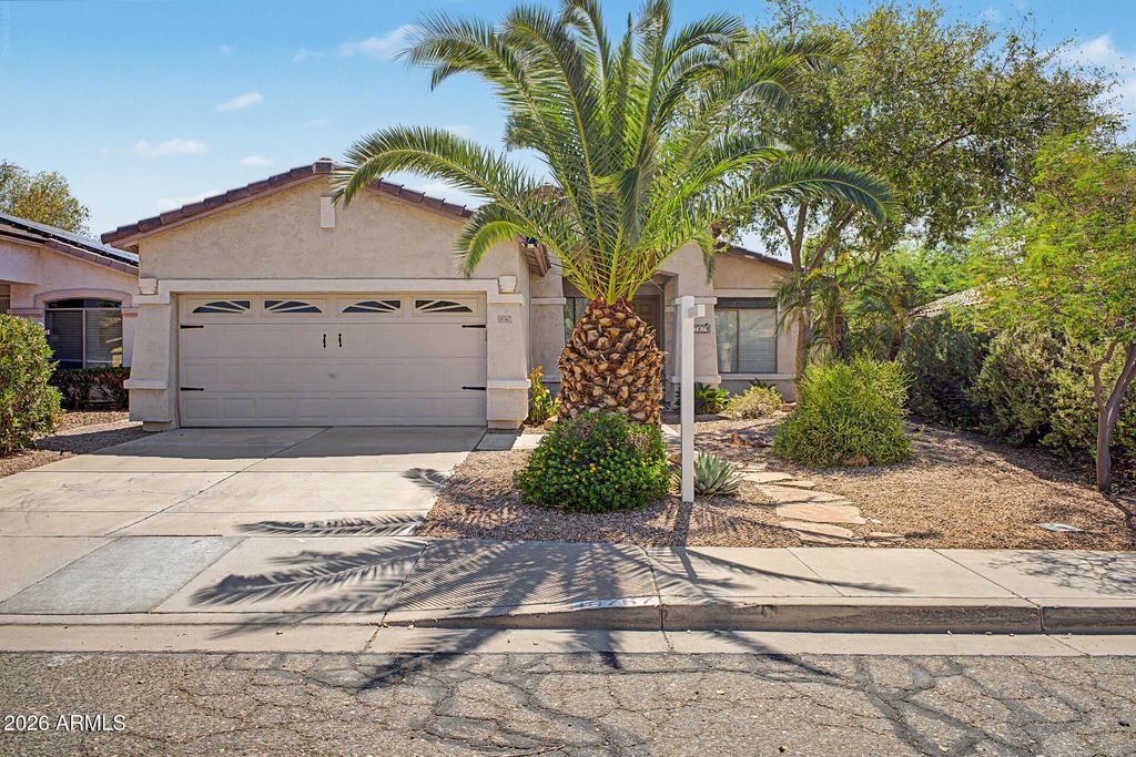 10767 W CITRUS GROVE Way, Avondale, AZ 85392 — photo 2