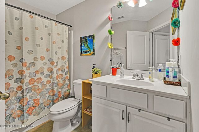 1537 LANDAU Road, Jacksonville, FL 32225