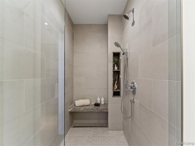 2051 Villa Road 401, Birmingham, MI 48009