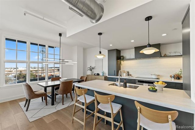 2051 Villa Road 401, Birmingham, MI 48009