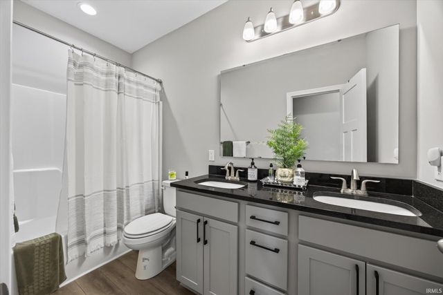 4288 S Windmill Lane, Bloomington, IN 47401