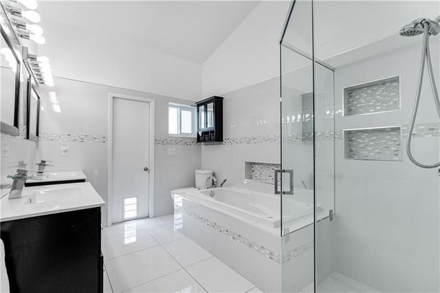 7200 SW 20th Street, Plantation, FL 33317