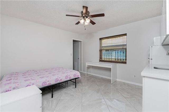 7200 SW 20th Street, Plantation, FL 33317