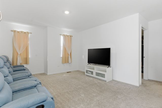 16117 S Longcommon Lane, Plainfield, IL 60586