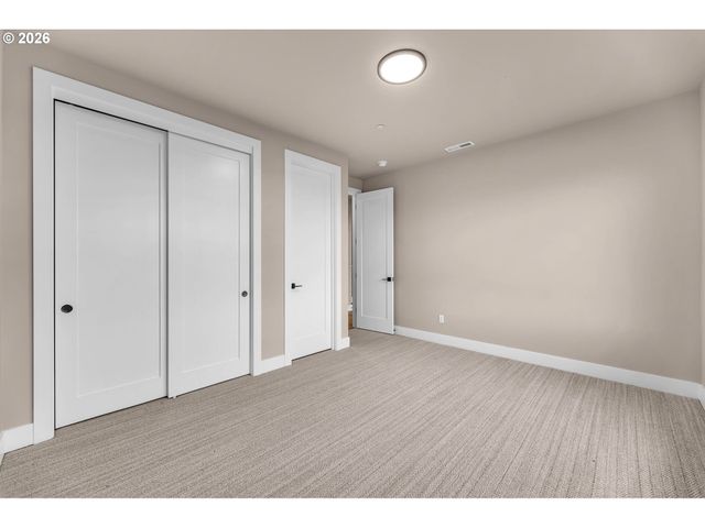 2509 E 6TH St, Vancouver, WA 98661