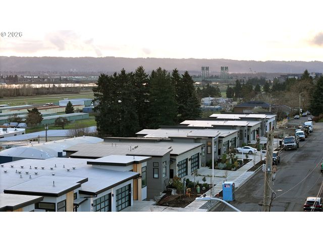 2509 E 6TH St, Vancouver, WA 98661